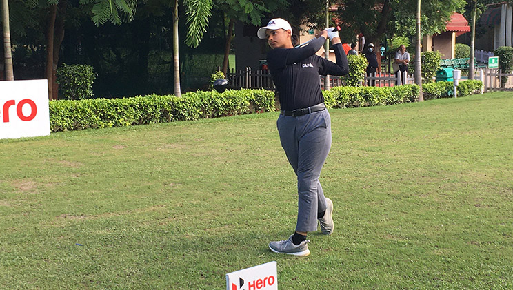 Jahanvi Bakshi in action at Noida Golf Course